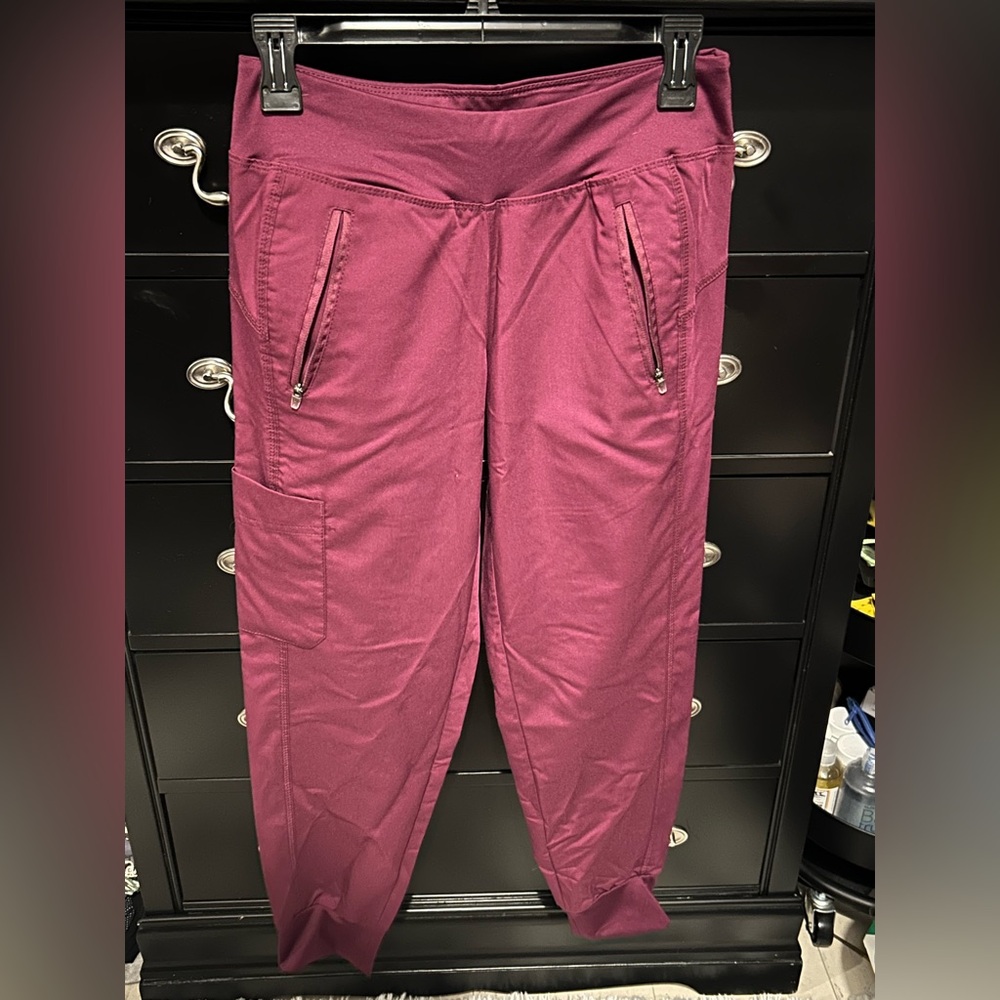 Healing hands, jogger, scrub pants